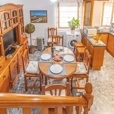 Stunning Home In Mlaga With 2 Bedrooms And Wifi Málaga Exteriör bild